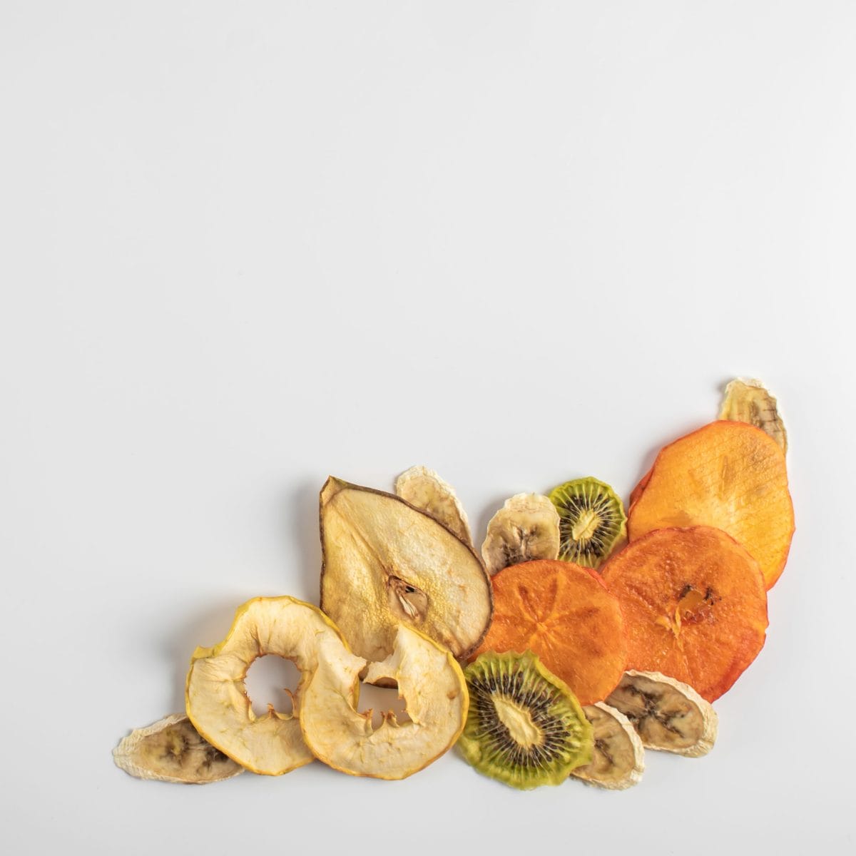 dehydrated-fruits-on-a-light-background-2021-08-30-22-38-18-utc-scaled.jpg?strip=all&lossy=1&fit=1200%2C1200&ssl=1